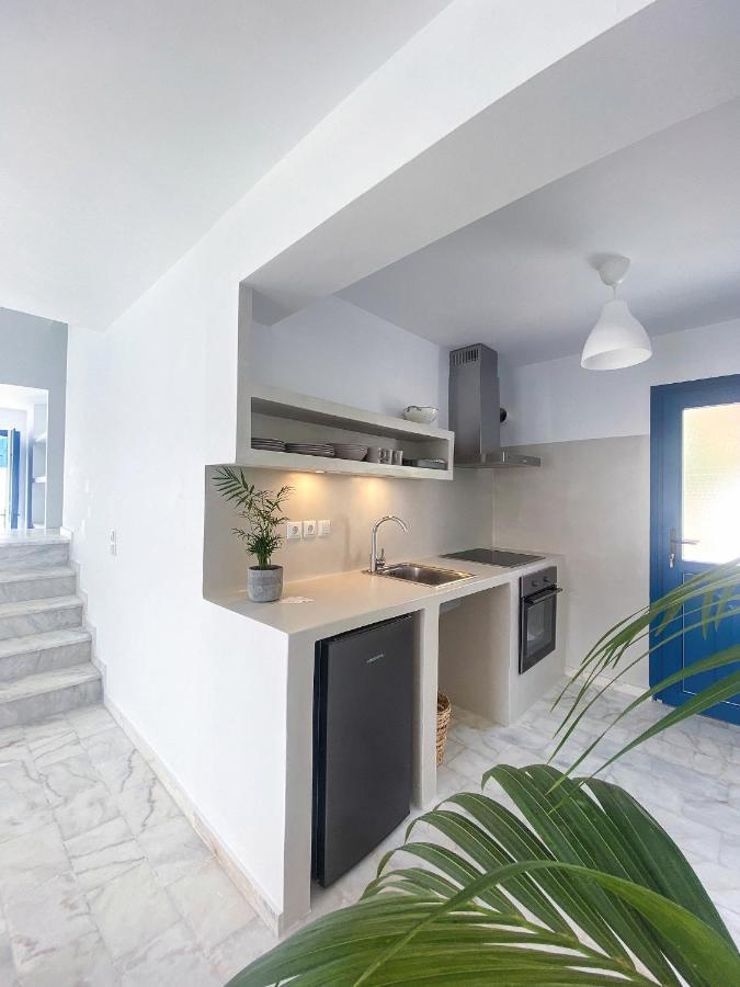 Lulu - Self Catering Accommodation Monemvasia Bagian luar foto