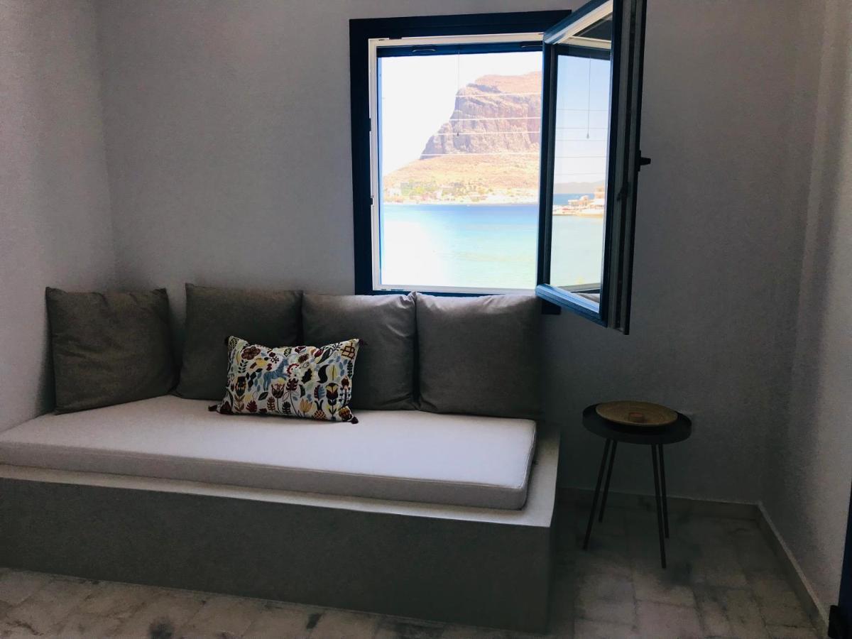 Lulu - Self Catering Accommodation Monemvasia Bagian luar foto