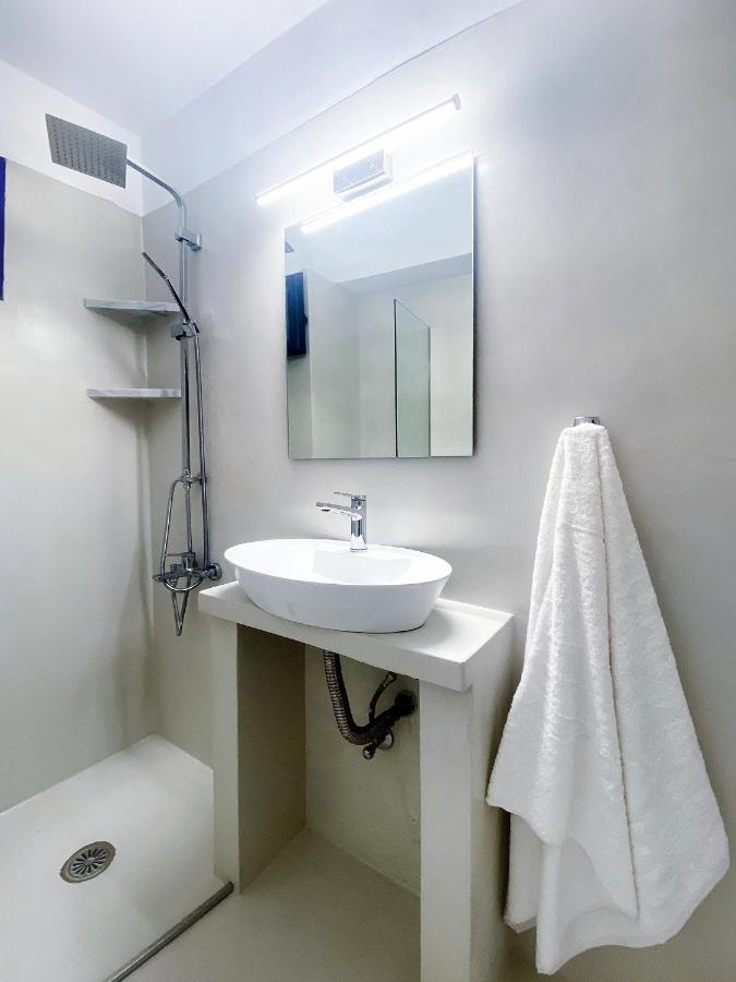 Lulu - Self Catering Accommodation Monemvasia Bagian luar foto