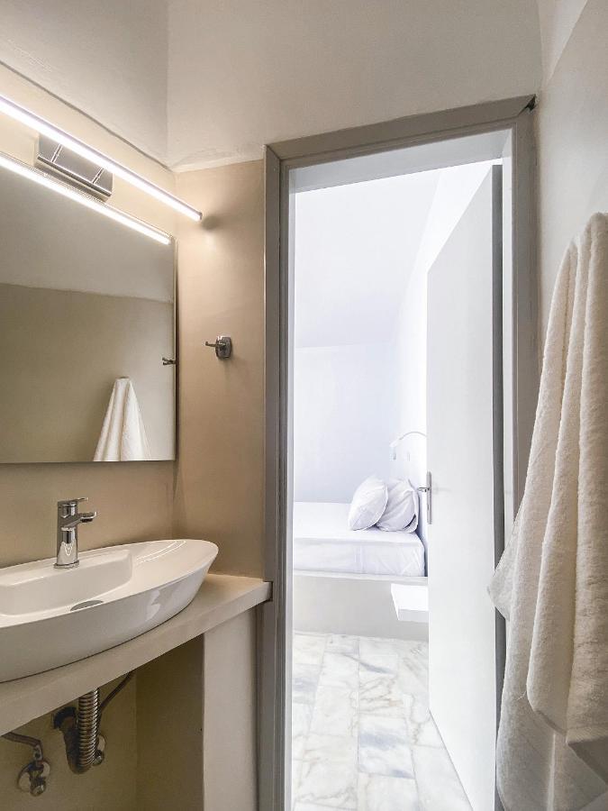Lulu - Self Catering Accommodation Monemvasia Bagian luar foto