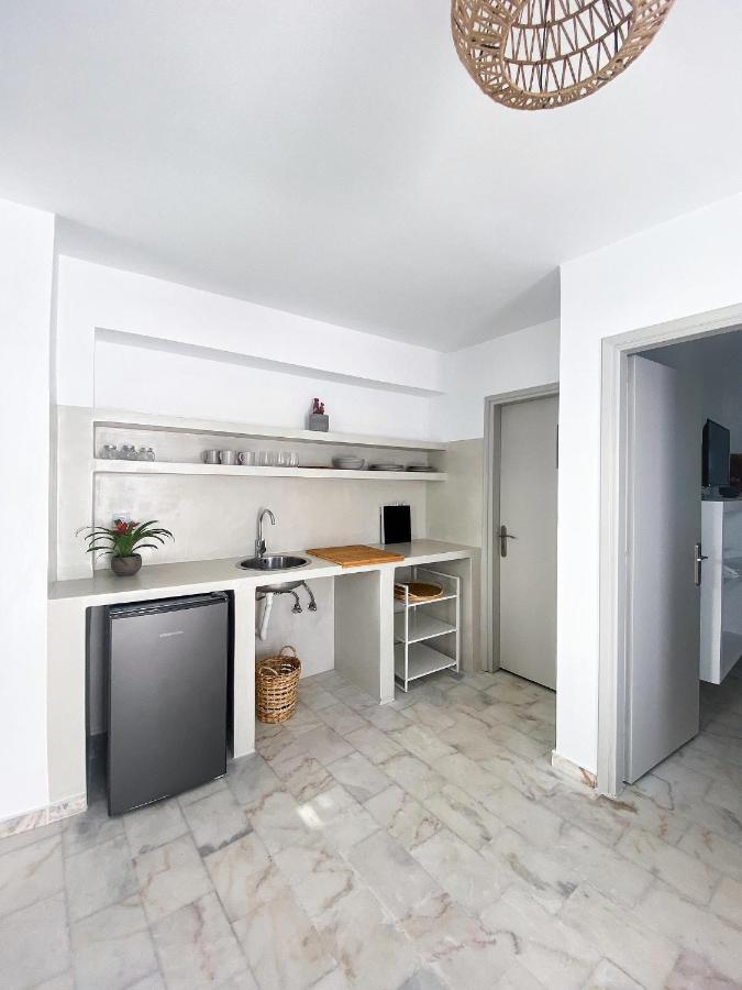 Lulu - Self Catering Accommodation Monemvasia Bagian luar foto